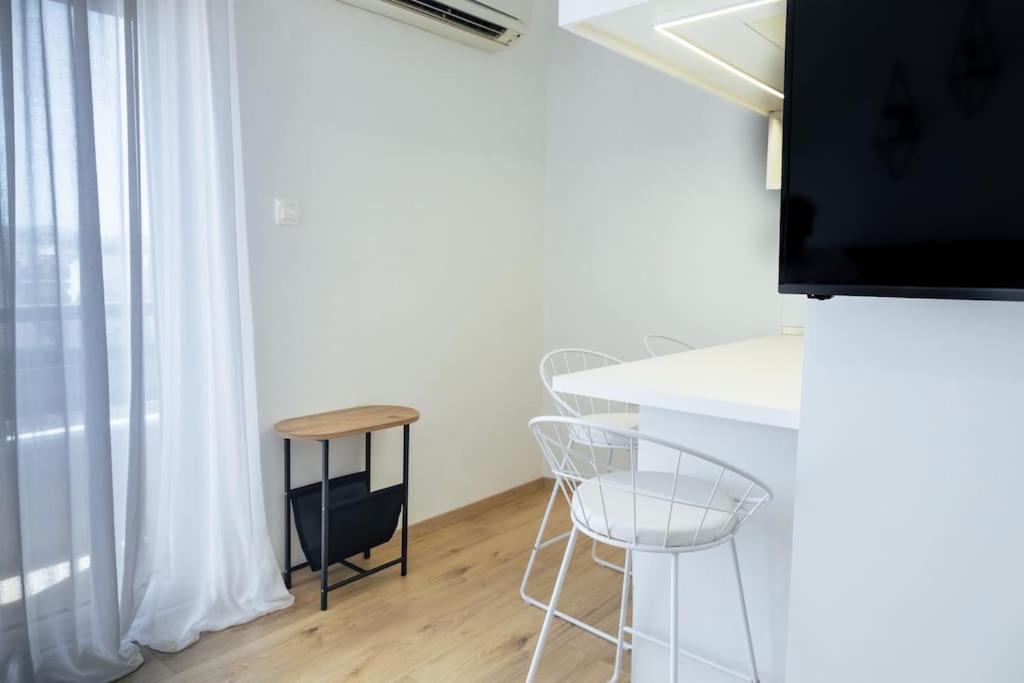 Cozy Studio In The Heart Of City Komotiní Kültér fotó
